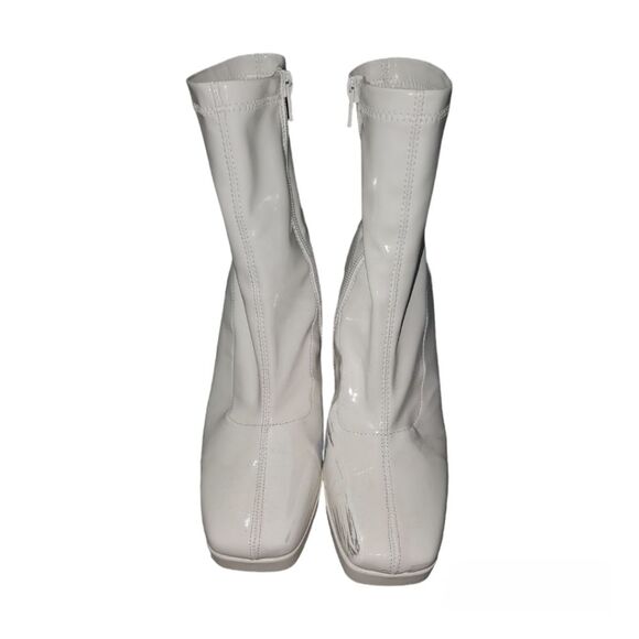 Wild Pair Boots - Picture 1 of 8